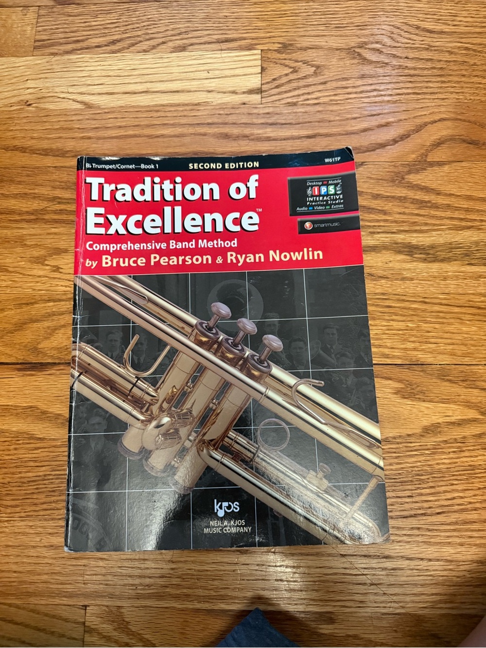 Tradition of Excellence Comprehensive Band Method - Red/Black Cover